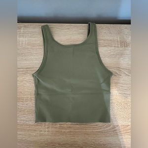 Lululemon Power Pivot Top